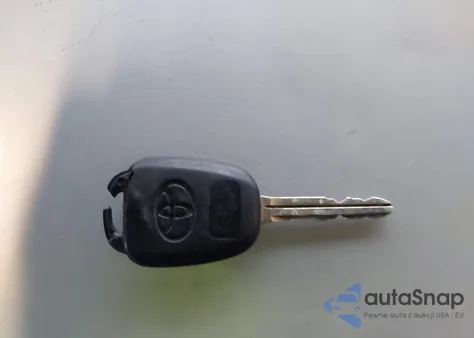 2015 Toyota Corolla Le Plus из США, поврежденный, VIN 5YFBURHE7FP322442